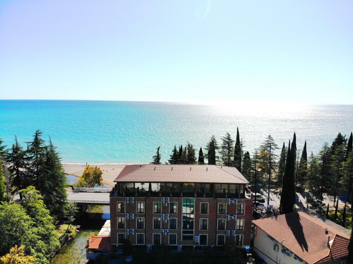 Afon Resort Hotel New Athos Екстериор снимка